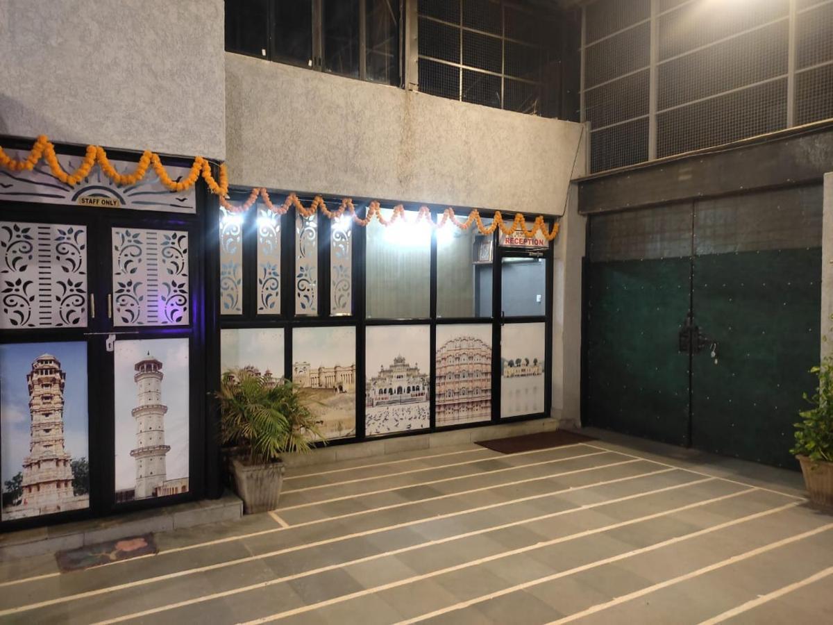 Sukh Sagar Hotel Jaipur Exterior foto
